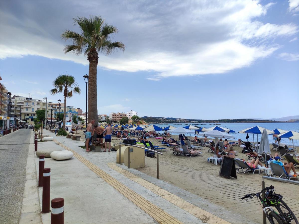 Steps From The Beach Aprt Chrissi Akti Chania Exterior foto