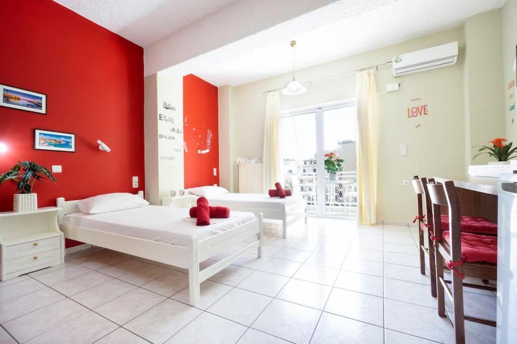 Steps From The Beach Aprt Chrissi Akti Chania Exterior foto