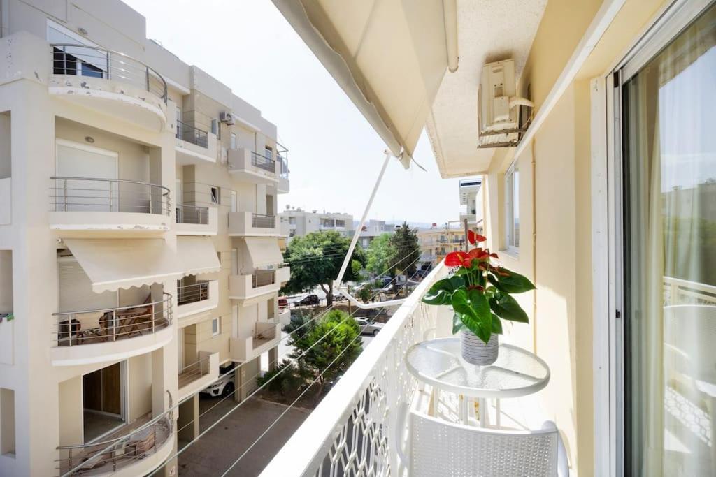 Steps From The Beach Aprt Chrissi Akti Chania Exterior foto