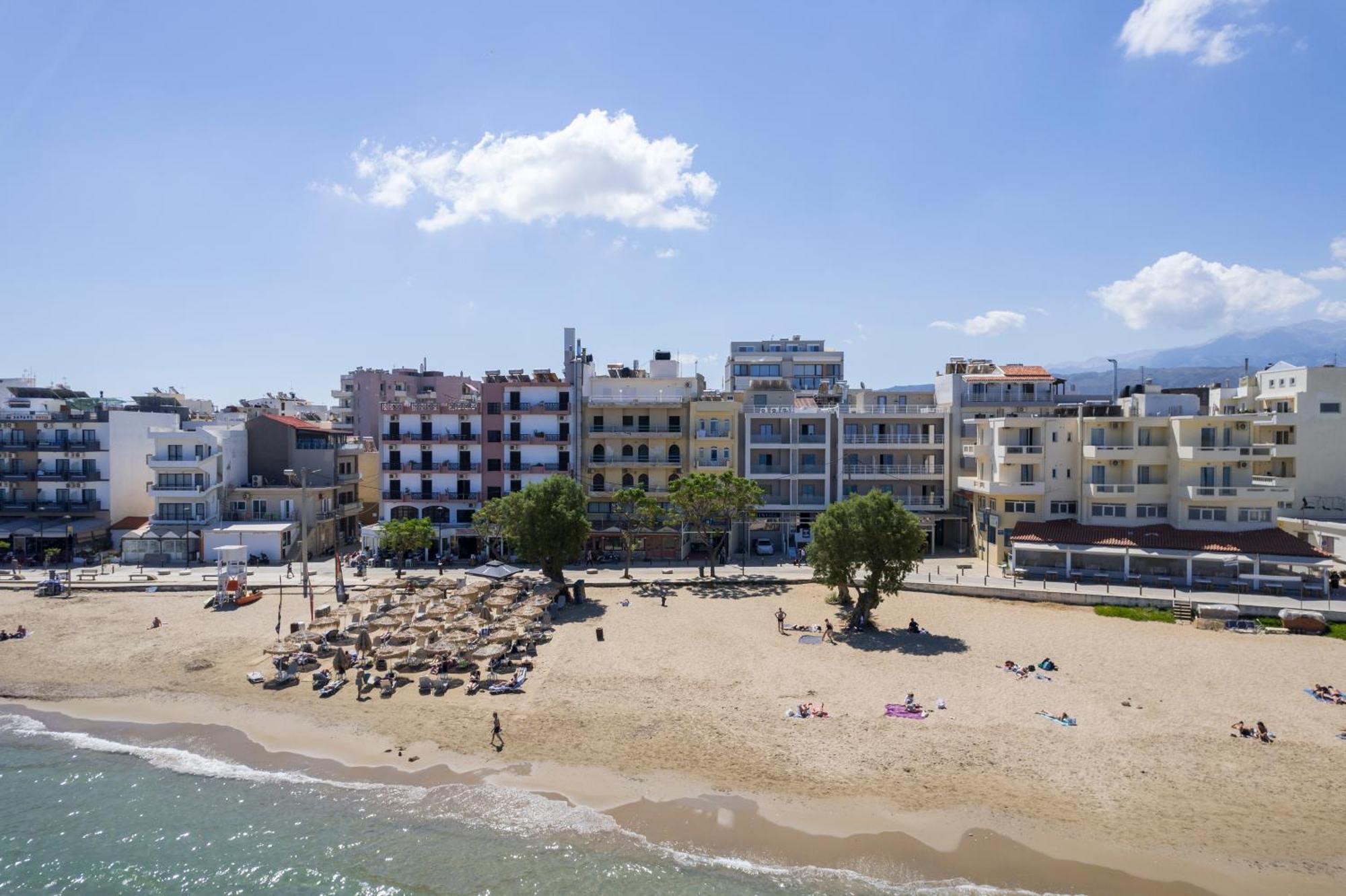 Steps From The Beach Aprt Chrissi Akti Chania Exterior foto
