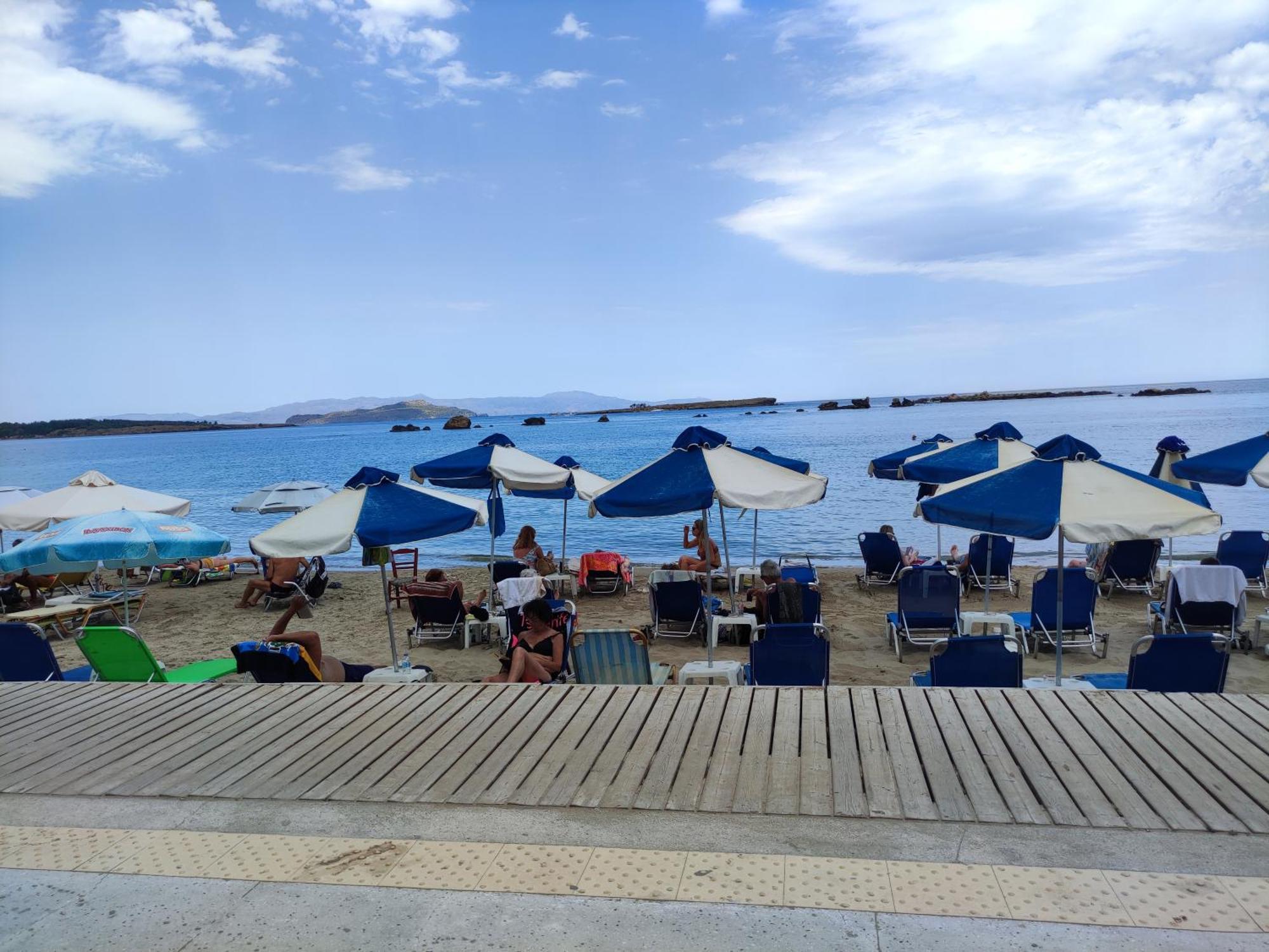 Steps From The Beach Aprt Chrissi Akti Chania Quarto foto